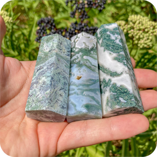 Obelisc Agat Copac pentru Stabilitate și Conexiune cu Natura - imagine 3